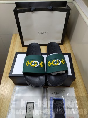 Gucci Unisex Rubber Flat Slide Sandals 020 2021 Collection