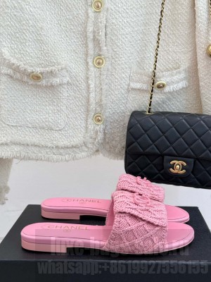 Chanel knitted mules with CC Turn Lock pink 2025