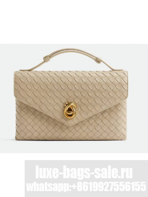 Bottega Veneta Knot Lock 817191 Ecru