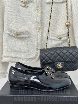 Chanel Patent Calfskin Loafers Flat with CC Black 2025 G46194