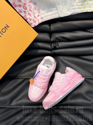 Louis Vuitton Women's LV Trainer Sneakers 2023 033