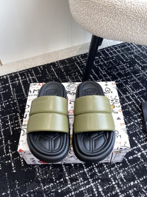 Dolce & Gabbana Man's Calfskin Slide sandals 09