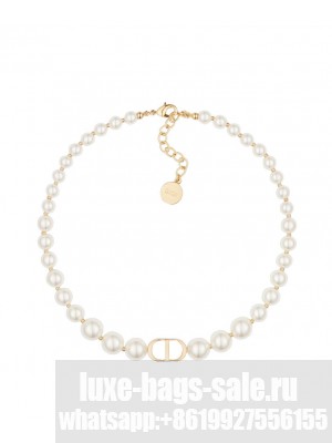Christian Dior Women's 30 Montaigne Choker White