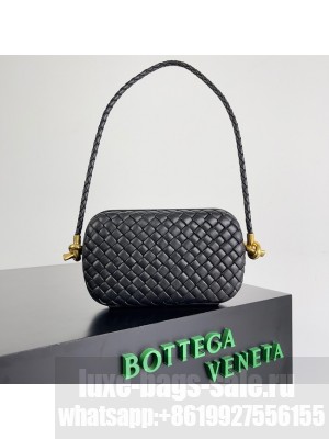 Bottega Veneta Knot With Chain A776662 black
