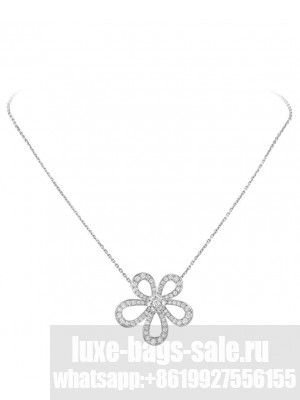 Van Cleef & Arpels Women's Flowerlace Pendant Silver