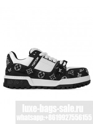 Louis Vuitton Unisex LV Trainer Maxi Sneaker 1ACXAG Black
