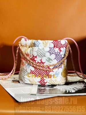Chanel 22 Mini Handbag Lace Patchwork & Gold-Tone Metal Multicolour AS3980