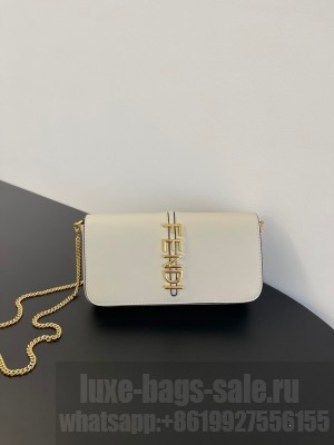 Fendi small smooth leather bag F3670 white