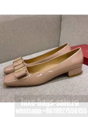 Salvatore Ferragamo Patent Leather Bow Pumps 2.5cm Nude Spring/Summer 2021 Collection