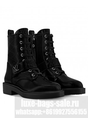 Louis Vuitton Women's Citizen Flat Ranger Boot 1ADAYH Black