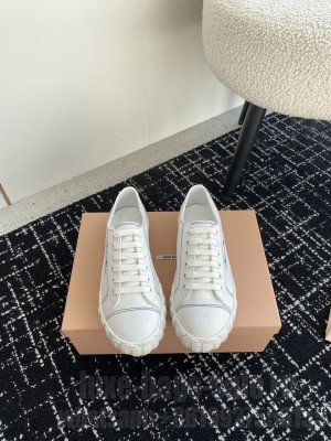 Miu Miu Canvas sneakers white