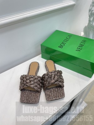 Bottega Venta Flat sandals with twisted Intrecciato raffia strap Bitter Chocolate 2021 Collection