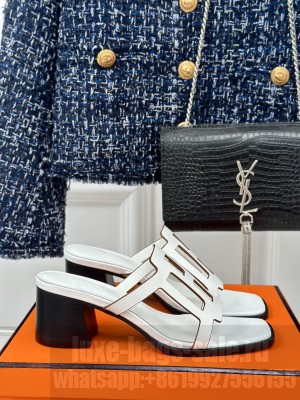 Hermes Izzy 60 sandal 02