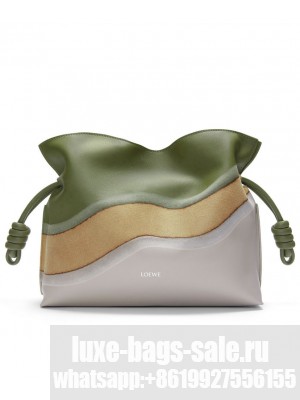 Loewe Medium Flamenco Clutch In Nappa Calfskin Green