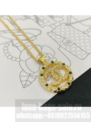 Chanel Pearl Circle CC Pendant Necklace Spring/Summer 2021 Collection