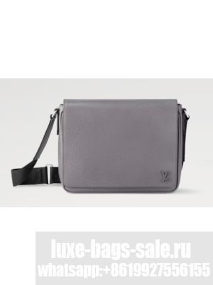 Louis Vuitton District PM M30851 Glacier