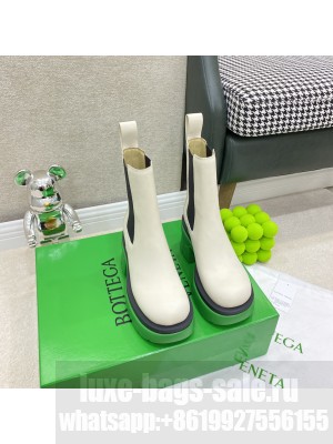 Bottega Veneta 9.5cm Flash Calfskin Chelsea boots 9.5cm Sea Salt/Neptune 2021 Collection