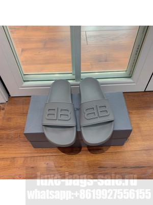 Balenciaga Unisex Pool Slide Sandal 17