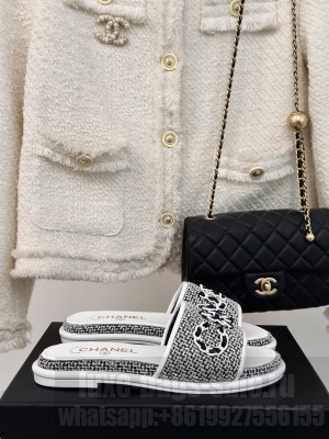 Chanel CC Chain Logo Fabric Slide Mule 2024 White Black