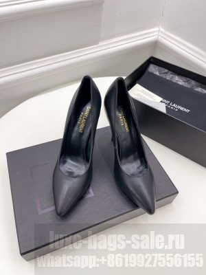 Saint Laurent Women's Calfskin Leather 10cm Pumps Black 2022 Collection