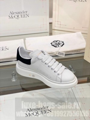 Alexander McQueen Oversized Platform Lace Up Creeper Sneakers Spring/Summer 2020 Collection, Suede Black
