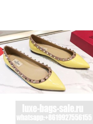 Valentino Rockstud Ballet Flats Ballerinas in Patent Leather Yellow