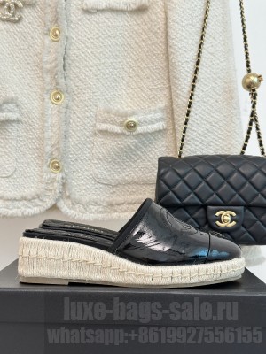 Chanel CC Lambskin Espadrilles Mules 2023 05