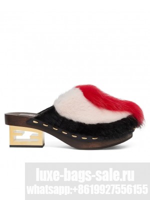 Fendi Women's Baguette Show 8Z8388 Red