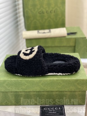 Gucci Women's slipper with Interlocking G Black 2021 Collection