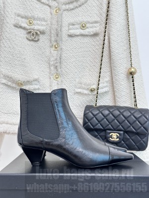 Chanel Calfskin & Patent Leather Pointed Ankle Boots 4cm Black 2023
