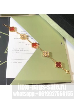 Van Cleef & Arpels Crystal Clovers Bracelet 39 Red 2020 Collection