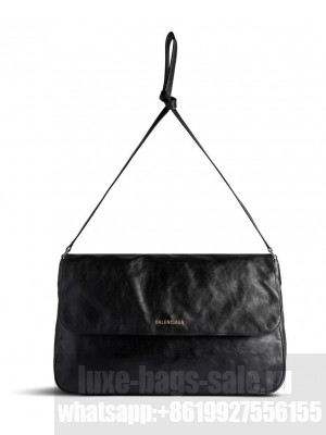 Balenciaga Grungy Medium Messenger Bag Black