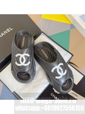 Chanel Unisex Slide Sandals Black