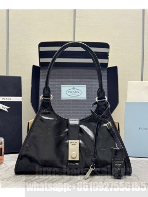 Prada Medium leather tote bag Black