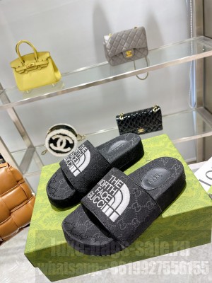 Gucci x The North Face Unisex Slippers White/Black 2022 Collection