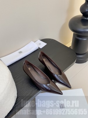 TOTEME Classic patent pumps burgundy