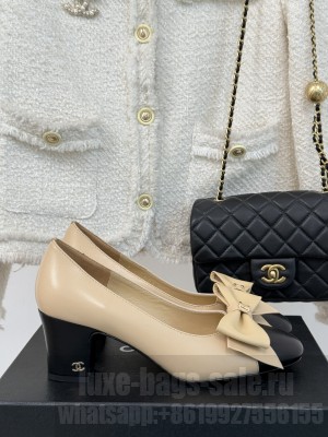 Chanel Lambskin with Bow beige pumps 2025