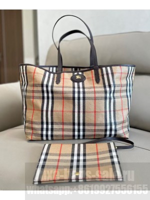 Burberry Medium Highlands tote bag Apricot
