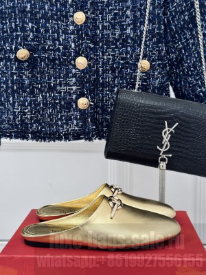 Valentino Garavani VLogo mule in calfskin Gold