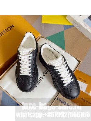 Louis Vuitton Women's LV Groovy Platform Sneaker 02