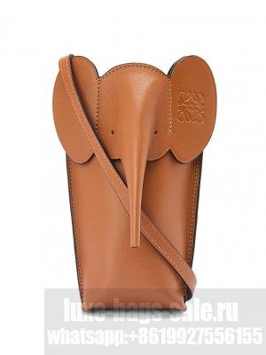 Loewe Classic cowhide elephant bag Fawn