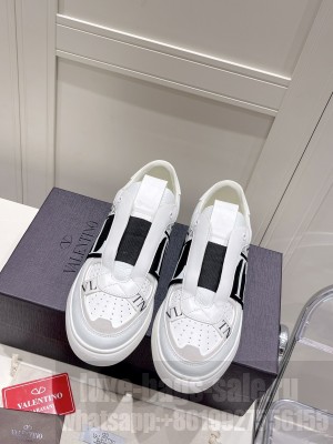 VALENTINO VL7N LOW-TOP SNEAKERS IN CALFSKIN AND MESH FABRIC WITH BANDS SNEAKERS 2022 COLLECITON 011