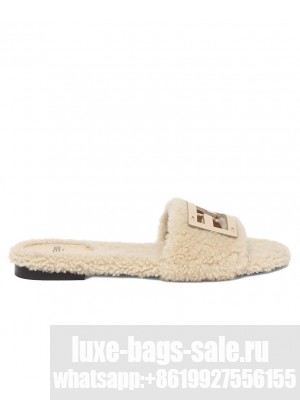 Fendi Women's Baguette 8R8136 Cream