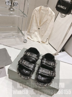 Balenciaga Cagole Flat Slide Sandals in Crinkle Shiny Leather 2023 04