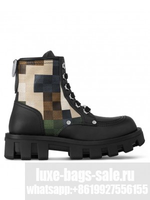 Louis Vuitton Unisex LV Checker Combat Boot 1ACNEW Black