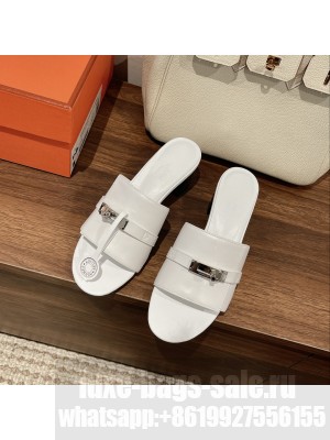 Hermes Women's Gigi 50 sandal 01