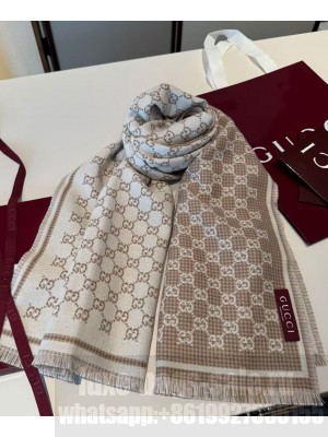 Gucci GG wool scarf