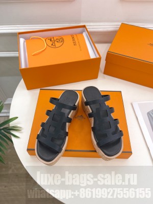 Hermes Isabella 30 calfskin sandal black