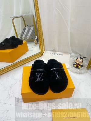 Louis Vuitton Winterbreak Shearling Comfort Flat Mules Black 2022