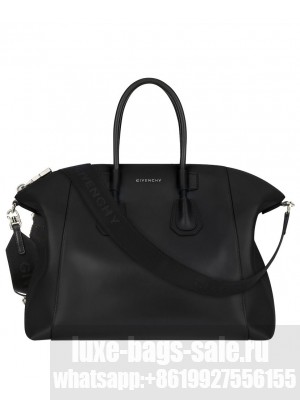 Givenchy Small Antigona Sport Bag Black